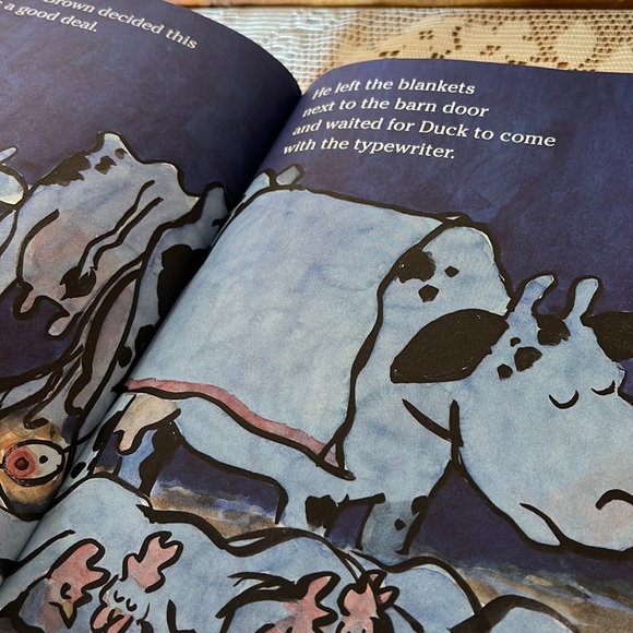 Click, Clack, Moo Cows That Type - Picture 7 of 8